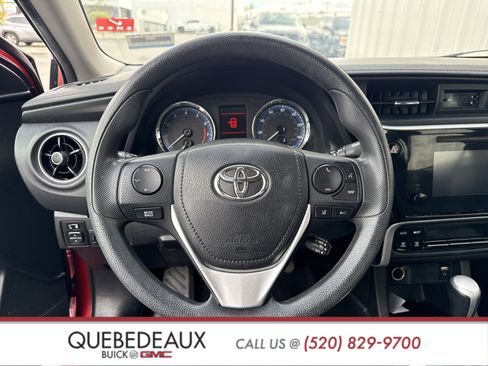 Used 2019 Toyota Corolla LE image 14