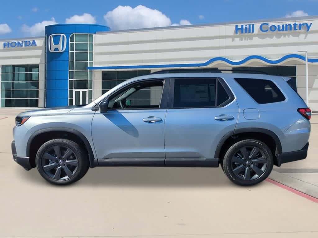 New 2026 Honda Pilot Sport image 2