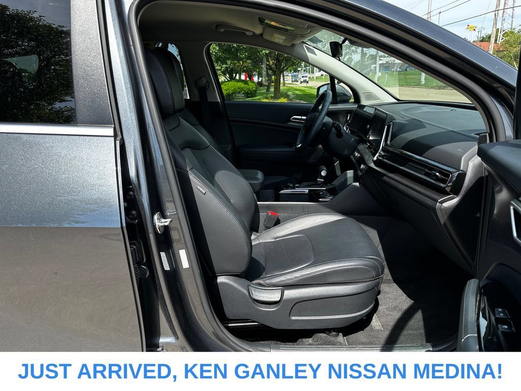 Used 2024 Kia Sportage EX AWD/4WD image 21