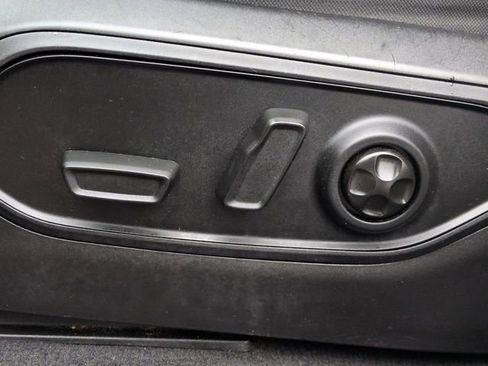 Certified 2024 Jeep Grand Cherokee L Limited w/ Luxury Tech Group II image 14