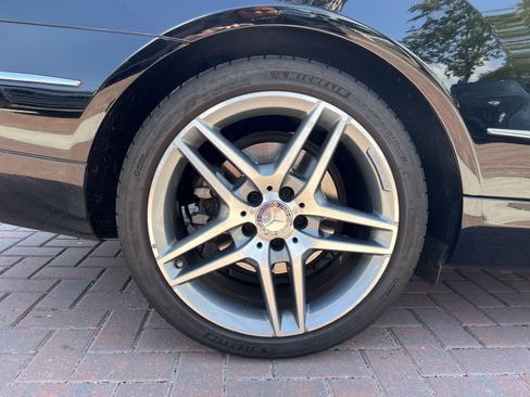 Used 2015 Mercedes-Benz E 400 4MATIC Coupe image 13