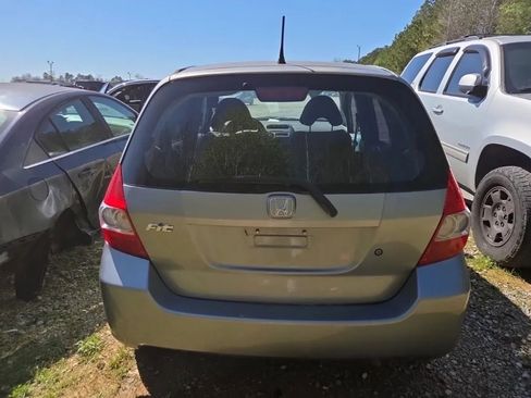 Used 2008 Honda Fit image 2