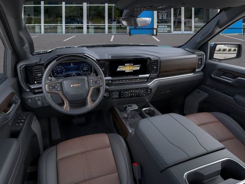 New 2026 Chevrolet Silverado 1500 High Country w/ Technology Package AWD/4WD image 18