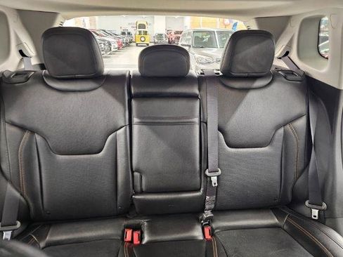 Used 2019 Jeep Compass Limited image 36