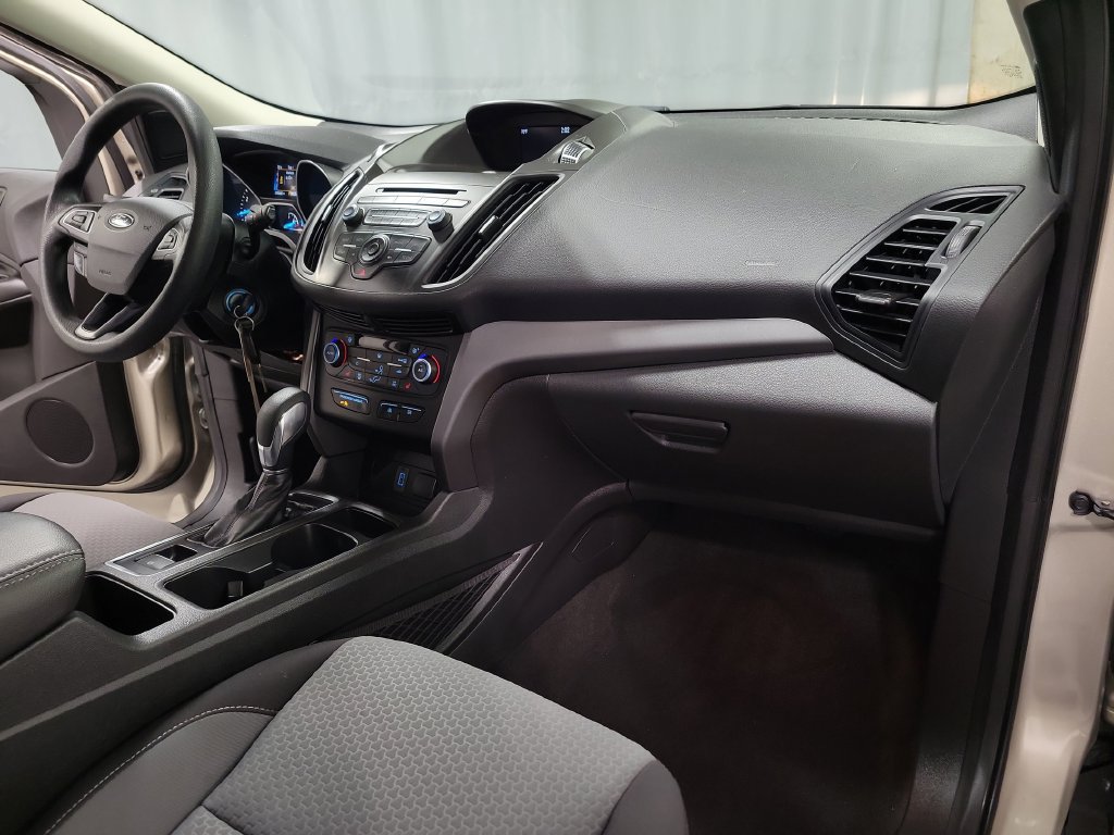 Used 2018 Ford Escape SE AWD/4WD image 34