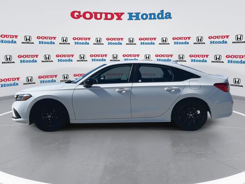 Certified 2024 Honda Civic Sport image 5