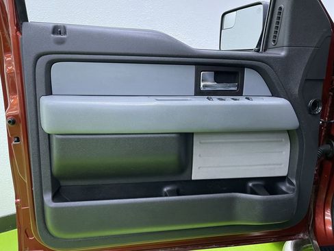 Used 2014 Ford F150 XLT w/ Trailer Tow Package image 16