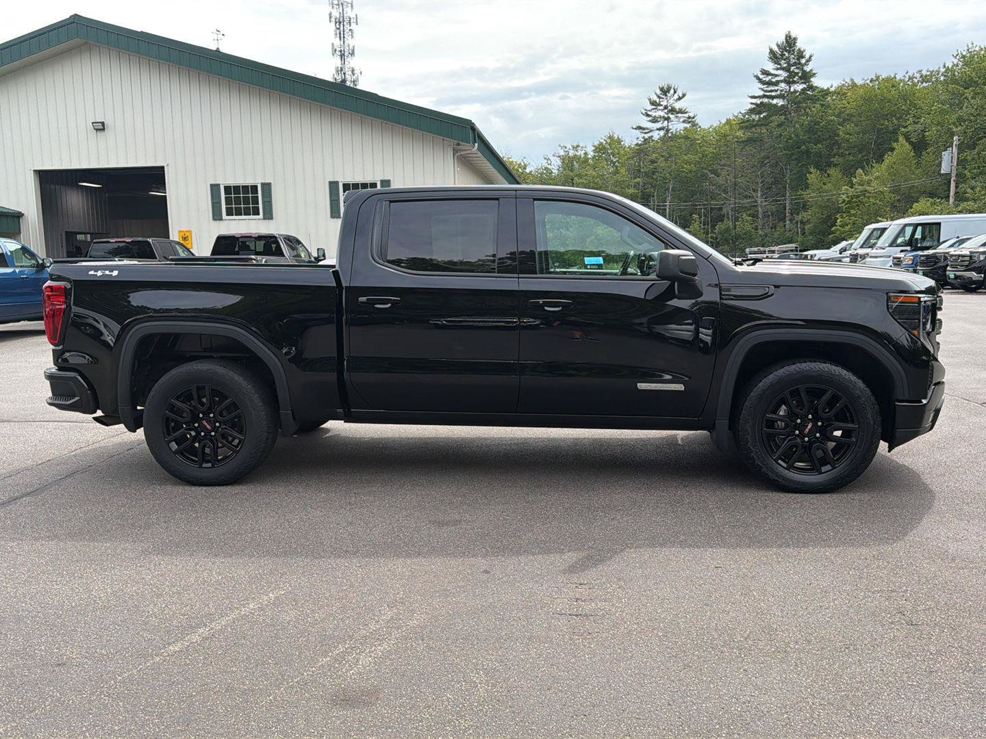 Certified 2023 GMC Sierra 1500 Elevation AWD/4WD image 6