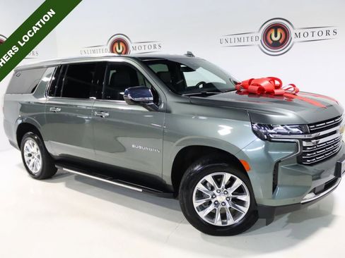 Used 2023 Chevrolet Suburban Premier AWD/4WD image 1