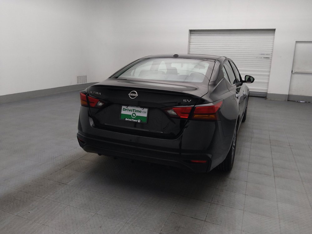 Used 2024 Nissan Altima 2.5 SV FWD image 7