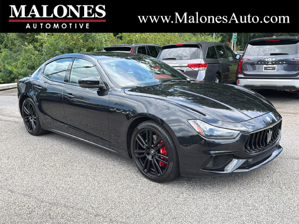 Used 2023 Maserati Ghibli Modena Q4 AWD/4WD image 1