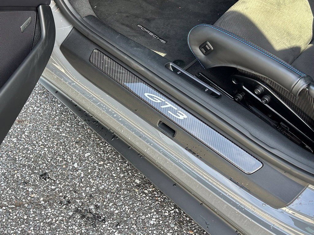 Certified 2022 Porsche 911 GT3 RWD image 30