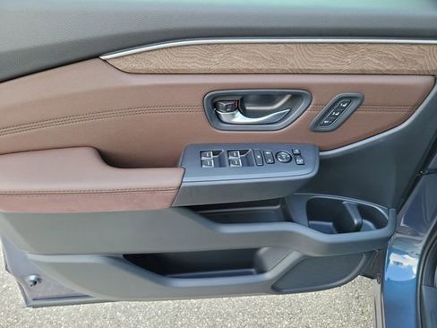 New 2026 Honda Pilot Elite image 8