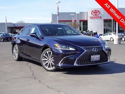 Used 2021 Lexus ES 250 w/ Premium Package image 2