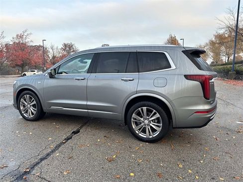 Certified 2024 Cadillac XT6 Premium Luxury w/ Technology Package image 3