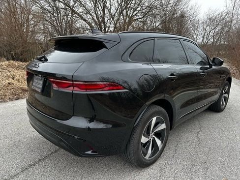 Used 2023 Jaguar F-PACE S image 5