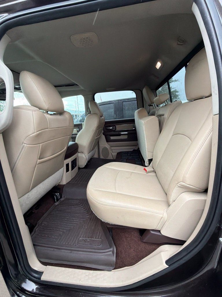 Used 2017 RAM 1500 Laramie AWD/4WD image 19