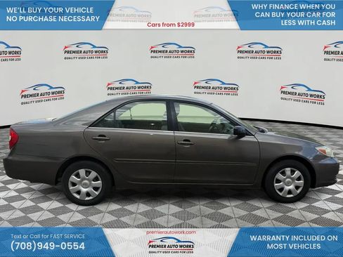 Used 2004 Toyota Camry FWD image 8