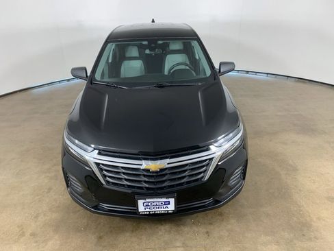 Used 2023 Chevrolet Equinox LS image 4