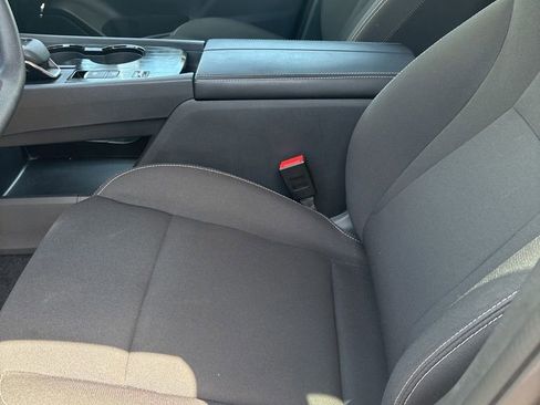 Certified 2025 Nissan Rogue S image 5