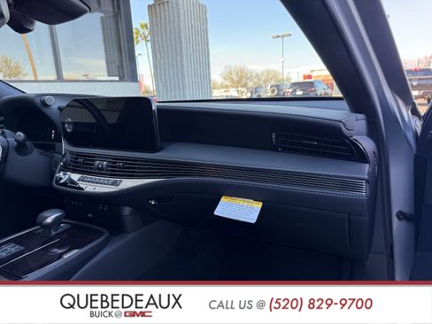 Used 2024 Lexus LS 500 w/ Interior Upgrade Package image 66