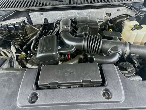 Used 2013 Ford Expedition King Ranch image 34