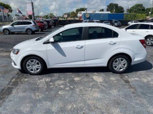 Used 2020 Chevrolet Sonic LS image 2