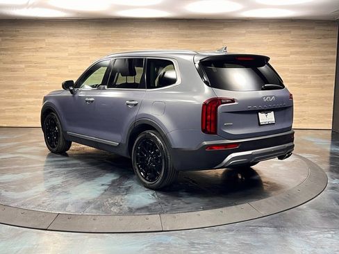 Used 2022 Kia Telluride S image 16