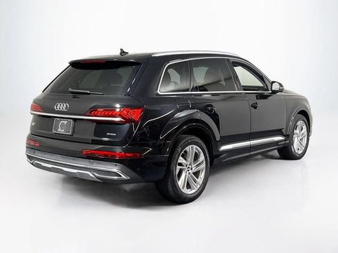 Used 2022 Audi Q7 3.0T Premium Plus w/ Premium Plus Package AWD/4WD image 5