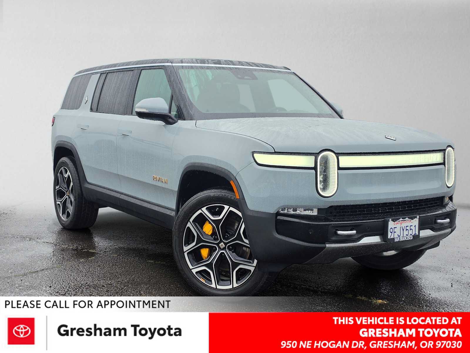 Used 2023 Rivian R1S Adventure Quad AWD/4WD image 1