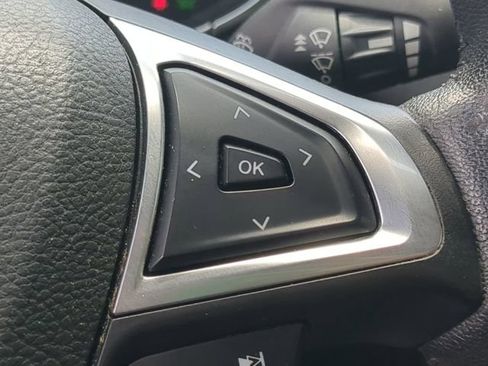 Used 2017 Ford Fusion Titanium FWD image 27