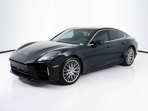New 2026 Porsche Panamera image 1