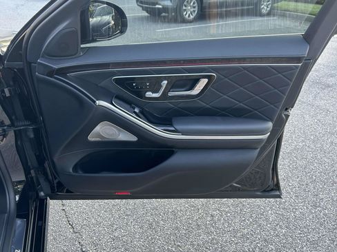 Certified 2025 Mercedes-Benz S 580 4MATIC Sedan image 47