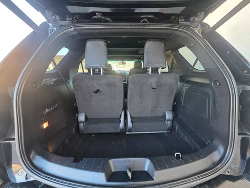 Used 2016 Ford Explorer Sport w/ Equipment Group 401A image 5