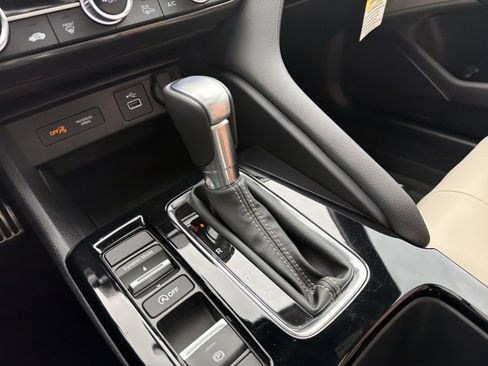 Used 2025 Acura Integra A-Spec image 25