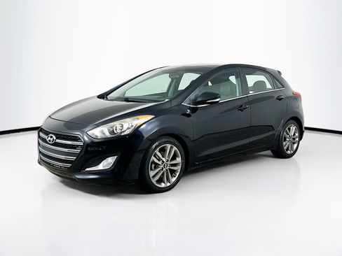 Used 2016 Hyundai Elantra GT w/ Option Group 03 FWD image 3
