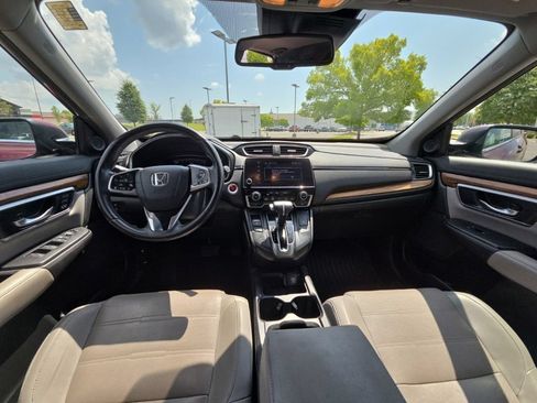 Used 2018 Honda CR-V Touring image 15