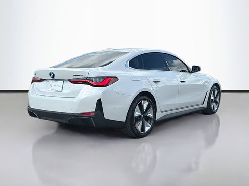 Used 2025 BMW i4 eDrive40 w/ Parking Assistance Package image 3