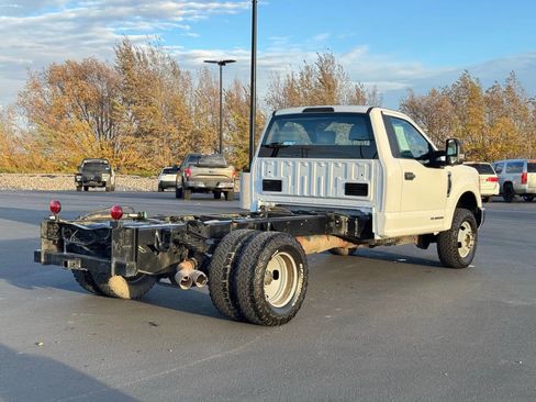 Used 2017 Ford F350 XL w/ Power Equipment Group image 6