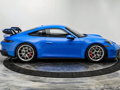Used 2022 Porsche 911 GT3 RWD image 27