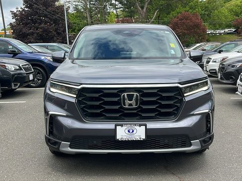Used 2025 Honda Pilot EX-L image 4