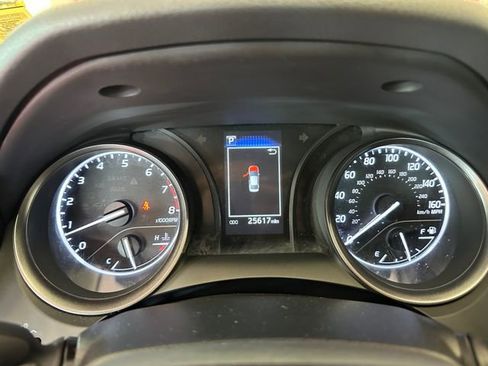Certified 2023 Toyota Camry SE image 19