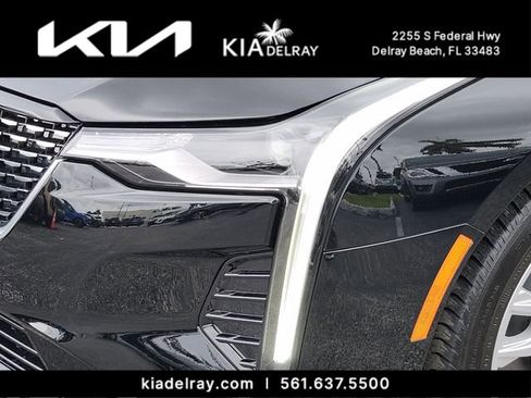 Used 2024 Cadillac CT4 Luxury w/ Sun And Sound Package RWD image 6