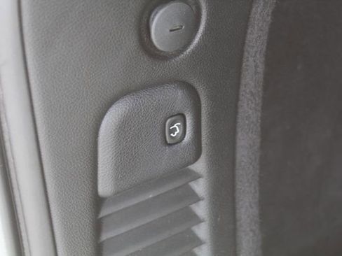 Used 2021 Dodge Durango R/T w/ Technology Group RWD image 7