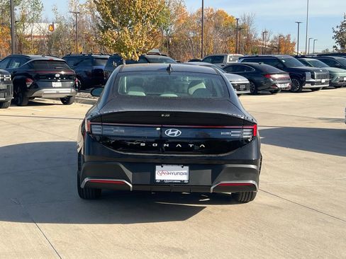 New 2026 Hyundai Sonata SE image 8