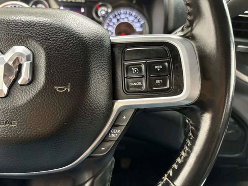 Used 2021 RAM 2500 Big Horn w/ Level 1 Equipment Group image 25