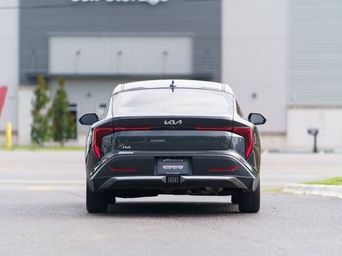 Used 2025 Kia K4 FWD image 38