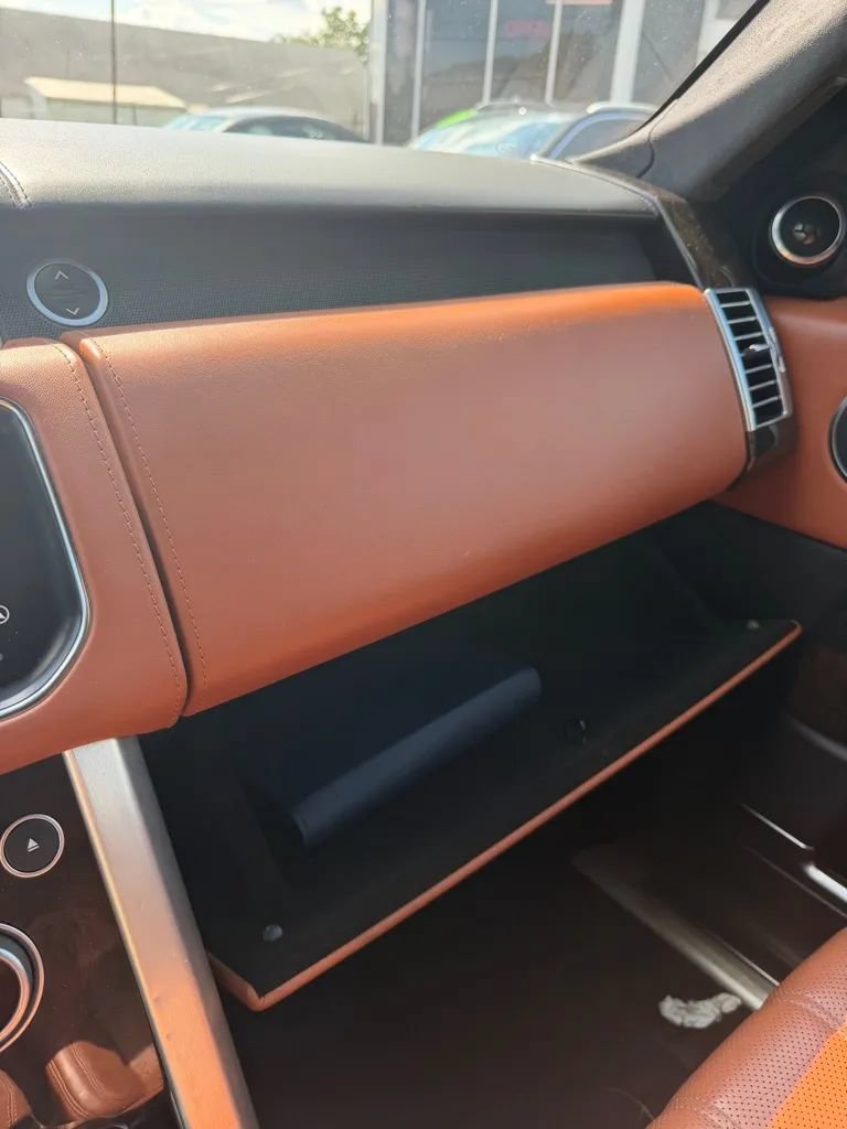 Used 2016 Land Rover Range Rover Autobiography AWD/4WD image 19