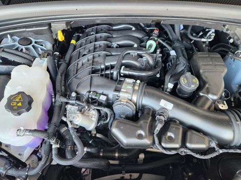 New 2025 Jeep Grand Cherokee L Altitude image 24