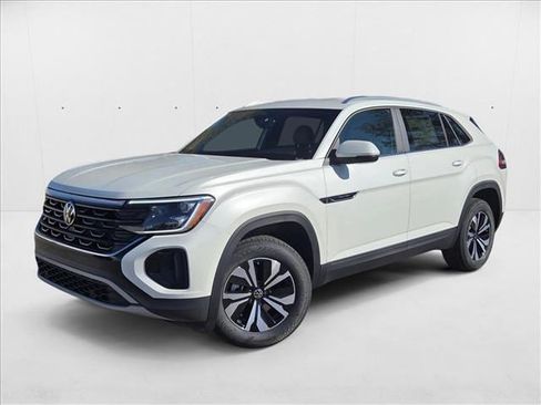 New 2026 Volkswagen Atlas Cross Sport SE image 1